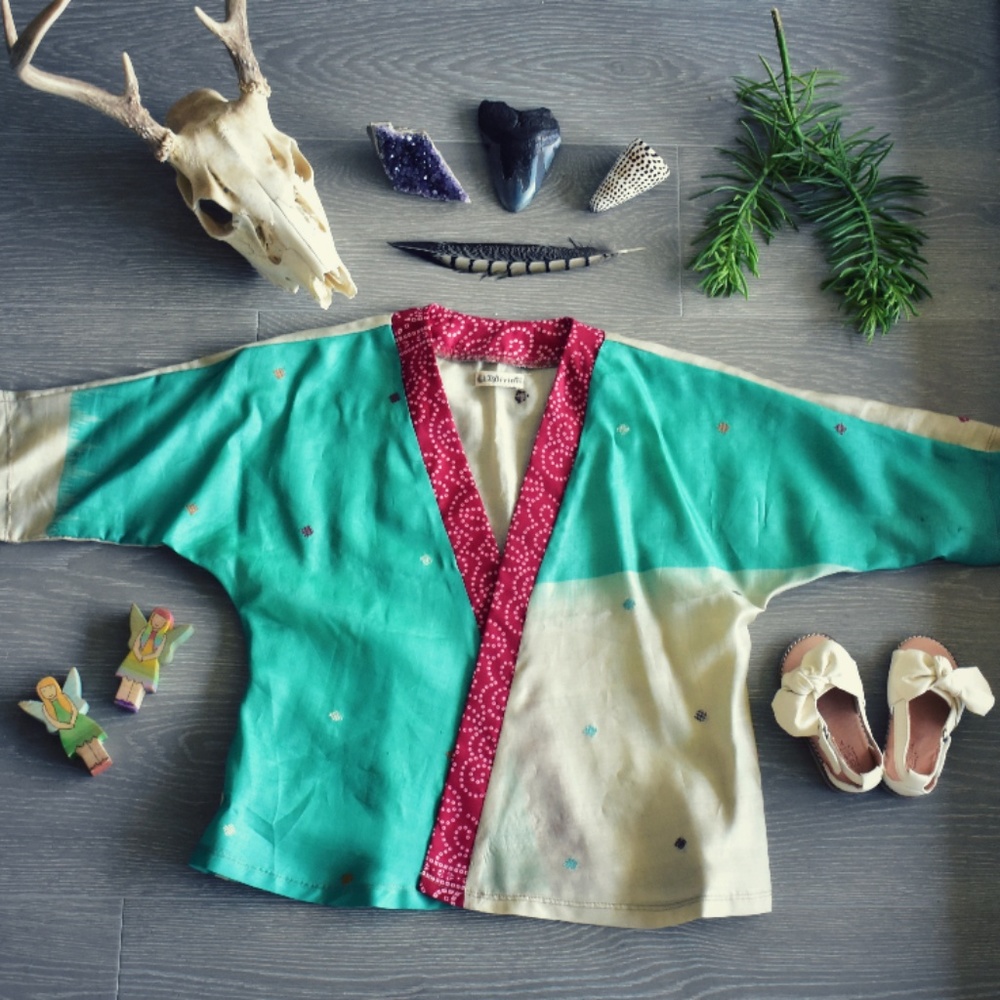 Lux Divine Little Moon Kimono